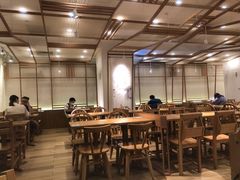 大堂-小满手工粉(上海品尊国际店)
