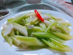 西芹百合-王府井酒店(金桥港湾店)