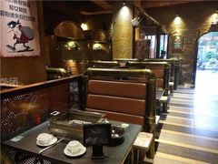 卡座-愿者上钩(布吉老街店)