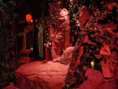 -暴风岛沉浸式体验馆(百联世纪店)
