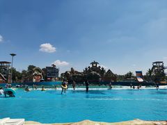 -沈阳龙润夏宫温泉水乐园