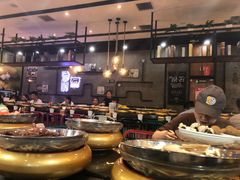 大堂-龍歌自助小火锅(崂山丽达店)