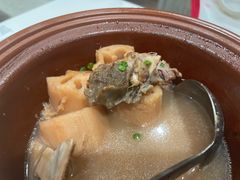 -楚山晓·湖北菜(武汉光谷K11店)