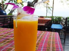 芒果汁-卷心菜和避孕套餐厅(Pattaya)