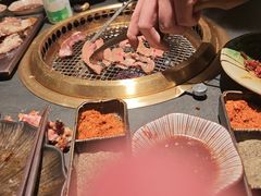 -铭牛烧肉·和牛海鲜自助(高新月牙湖店)