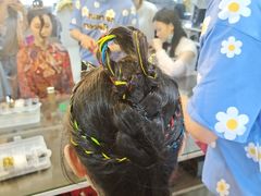 -群丽化妆摄影美甲纹绣培训学校