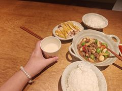 -麽麽家•爆炒牛肉饭(景瑞时光里店)