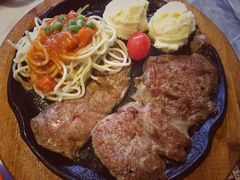 -豪客来牛排(中央花苑店)