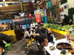 大堂-钢管厂五区小郡肝串串香(奥克斯广场锦城万达店)