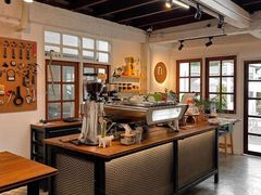 -燕庭·纯燕窝·甜品下午茶(南京西路店)