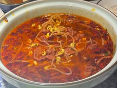 水煮牛肉配虾-老外婆·渔村(恒一广场店)