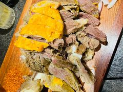 烤羊腿-丝路金桃·新疆菜(徐汇店)