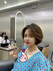 -Tloml salon