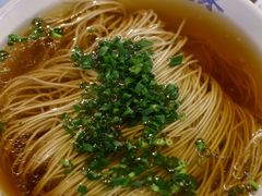 来上海传统阳春面-逸桂禾面馆