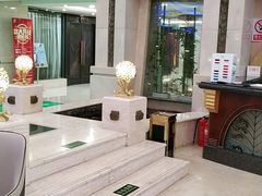 -碧中海汤泉汗蒸酒店