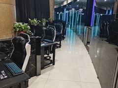 -绿树电竞(五路店)
