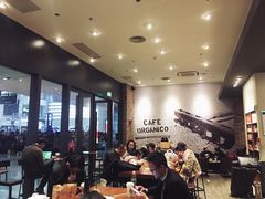 大堂-星巴克(重庆火车北站北广场II店)