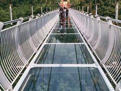 -梅岭月亮湾山体公园