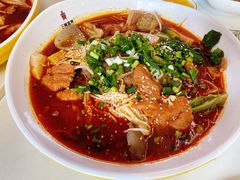-三顾冒菜·麻辣烫(万达店)