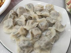 -大肚水饺锅贴·家常融合菜(新港店)