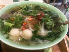 越南火车头粉-越弥越南传统美食馆