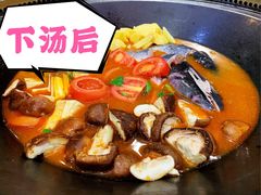 -老刘生态大鱼坊铁锅炖鱼(赛马场店)