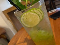 -雕刻时光咖啡馆(交大店)