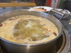 -一席地·本地鸡窝·杭帮鸡火锅(萧山银隆百货店)