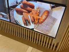 面包甜点陈列柜-青春米热狗