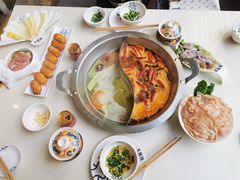 -大龙燚火锅(天安云谷店)
