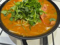 -肥汁米蘭香港米线(长宁来福士店)