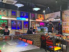 -马路牙子烧烤音乐酒馆(望京店)