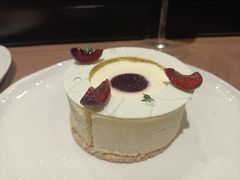 -潮一不贰·法式甜品·生日蛋糕·西式简餐(外滩店)