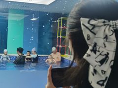 -Swim斯卫姆国际儿童游泳中心(红博中央公园店)