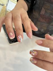 -鲸彩·美甲美睫科技护肤