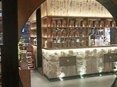 -呷哺呷哺(万达新世界店)