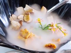 松茸菌-名善山珍·野生菌汤锅(文殊院店)