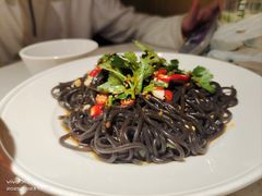 -小鱼小牛·鱼牛干锅·脆鱼火锅(世欧广场店)