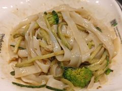 -魏家凉皮(郑州东站店)