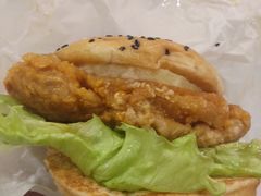 菠萝鸡腿堡-德克士(北京站店)