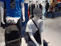 -fila(日月光中心广场店)