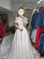-NaNa婚纱礼服馆