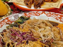 -闯关东东北农家菜(崂山石老人店)