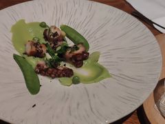 八爪鱼佐蚕豆泥-渡鲑亭(东二环泰禾广场店)