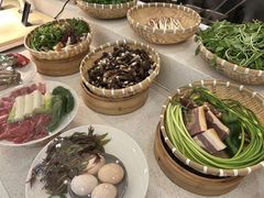-元一希尔顿酒店·鲜切牛肉火锅禅自助餐厅