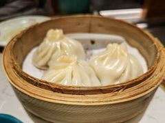 蟹粉汤包-松鹤楼·苏式汤面(虹桥天地店)