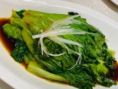 白灼意大利生菜-国人川菜(李家村建东街店)