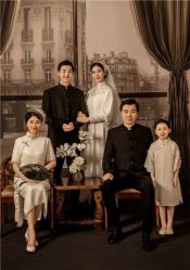 -时光纪亲子全家福照相馆(静安店母女写真父母纪念照)