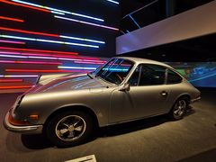 -上海汽车博览公园-北门停车场