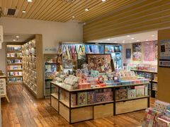 -猫的天空之城概念书店(景德镇陶溪川店)